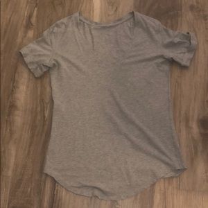 Lululemon t shirt